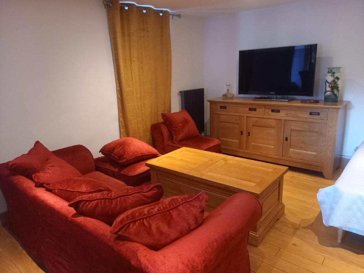 Appartement Centre Du Village Brides Les Bains Bagian luar foto