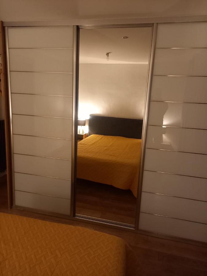 Appartement Centre Du Village Brides Les Bains Bagian luar foto